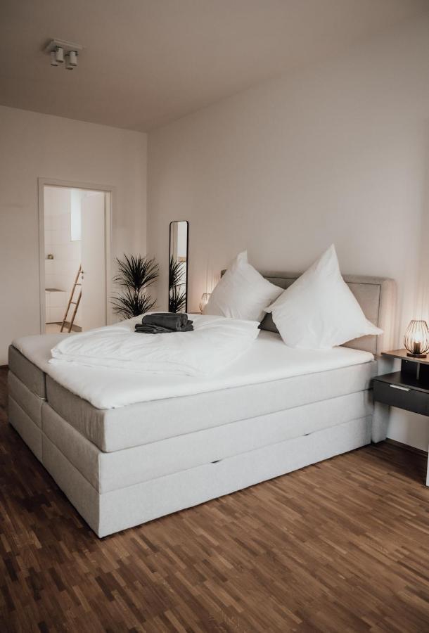 Jama - Modern&Bright, Terrasse, Freies Parken, Wlan, Grosse Gruppen #1 Apartamento Wurtzburgo Exterior foto